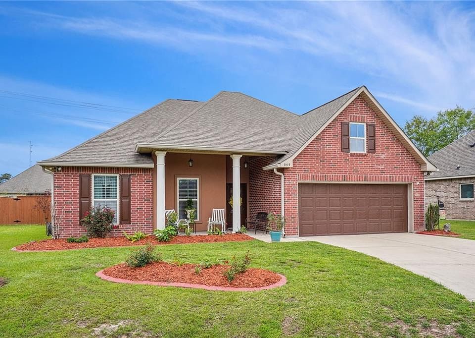 1st image of 959 Woodsprings Ct