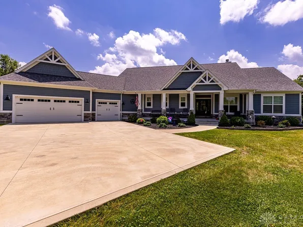 1015 Settlemyre Rd, Oregonia, OH 45054