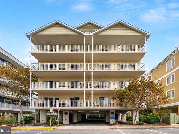14 45th St Unit 101, Ocean City, MD 21842