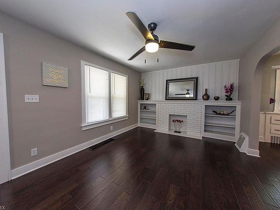 5th image of 1579 11th St
