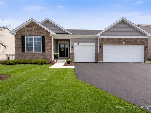 1455 Keller St, Elburn, IL 60119