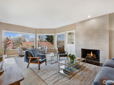 2618 4th Avenue N #504, Seattle, WA, 98109