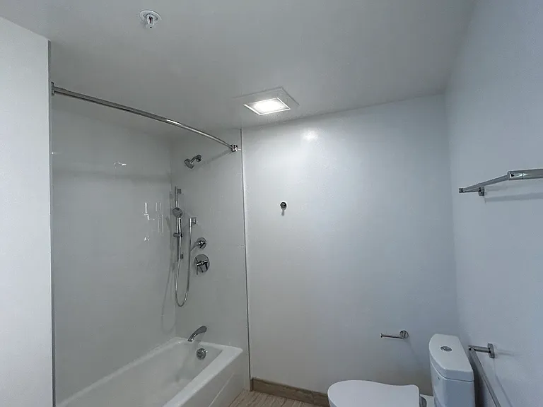 1515 Liona St #1011 — Photo 7