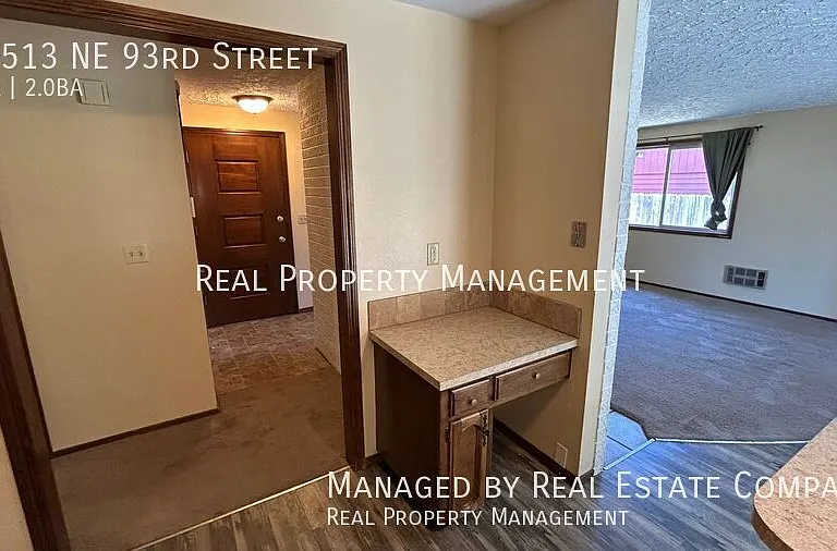 10513 NE 93rd St — Photo 12