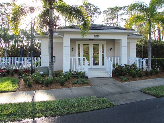 3rd image of 1598 Monarch Dr #1598