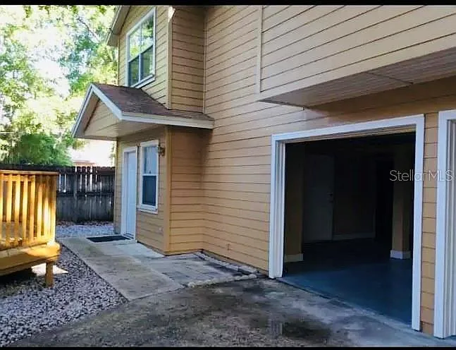 520 E Amelia St — Photo 1