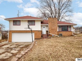 3023 Craig Ave, Omaha, NE 68112