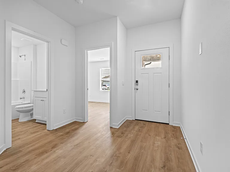 523 Nevada St — Photo 24