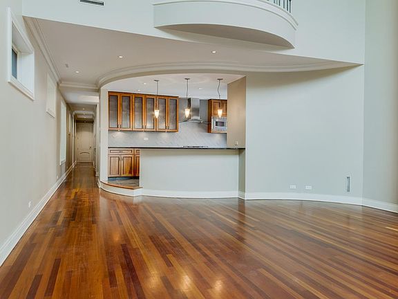 5th image of 1522 N Cleveland Ave #3