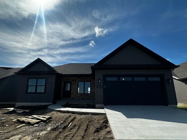 2523 Marble Rd, Normal, IL 61761