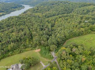 6 Black Oak Rd, Harriman, TN 37748