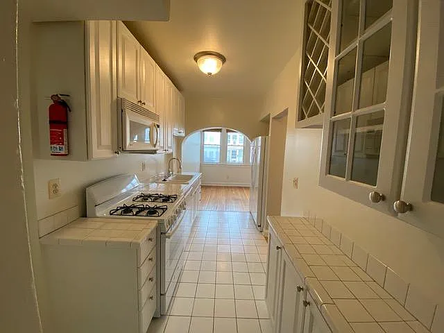 1524 D St NE — Photo 7