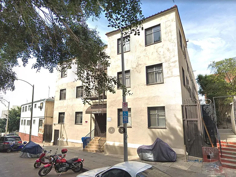 Loma Drive Apartments — Photo 1
