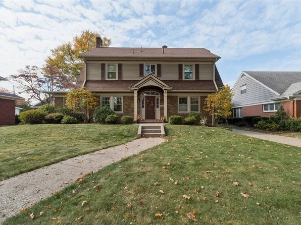 510 Seminole Dr, Erie, PA 16505