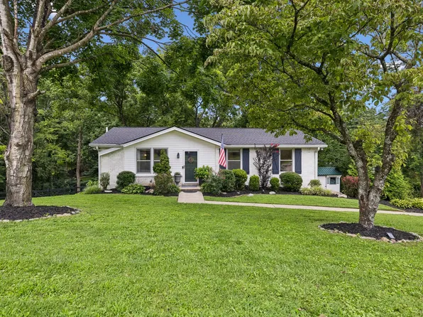 5915 Kinsdale Dr, Nashville, TN 37211