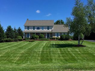 41W884 S Bowgren Cir, Elburn, IL 60119