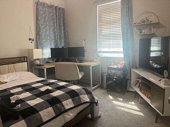 5th image of 228 Catalina Dr