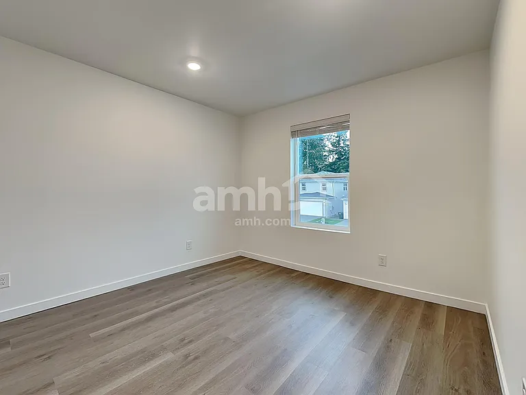 5222 Turnstone St SE — Photo 16