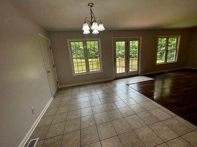 596 Landing Rd — Photo 6