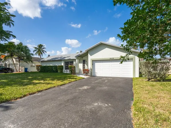 2638 NW 98th Way, Pompano Beach, FL 33065