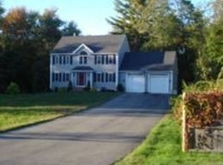 1 Tiffany Ln, Rockland, MA 02370