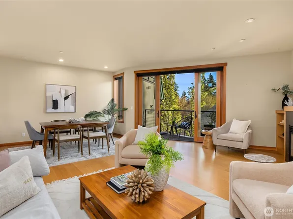 610 Vineyard Lane #A302, Bainbridge Island, WA 98110