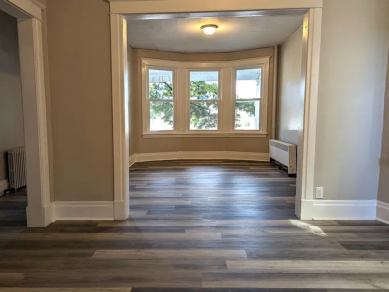 460 Delaware Ave #1 — Photo 13