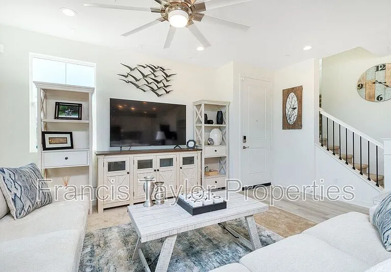 27778 Heritage Ln — Photo 12