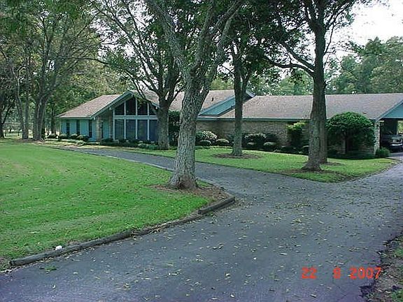 2nd image of 29311 Walker Ln