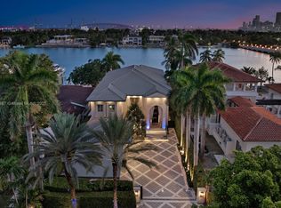 176 S Hibiscus Dr, Miami Beach, FL 33139
