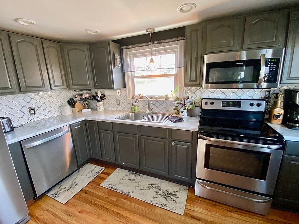 31 Cady St, Ludlow, MA 01056 Zillow