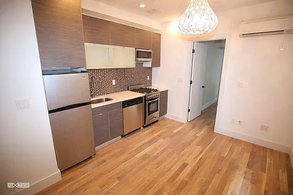 Rented by Citi Habitats | media 33