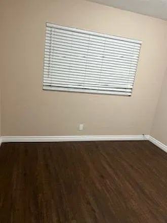 2 bed, 920 sqft, $2,395 — Photo 3