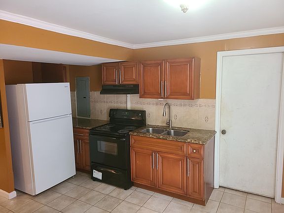 5th image of 1505 White Wing Ct #1
