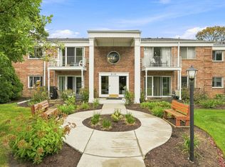 5115 Blodgett Ave APT 213, Downers Grove, IL 60515
