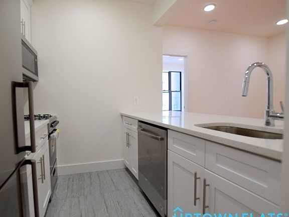 5th image of 539 Lenox Ave APT 5F