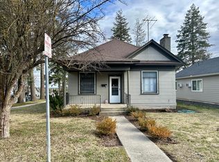 723 5th St, Cheney, WA 99004