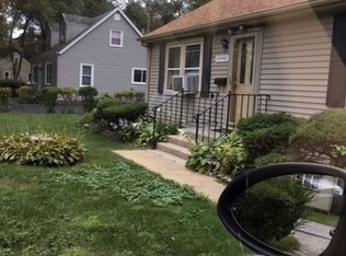 14448 Kolmar Ave, Midlothian, IL 60445