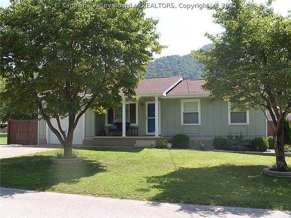 2nd image of 148 Gina St