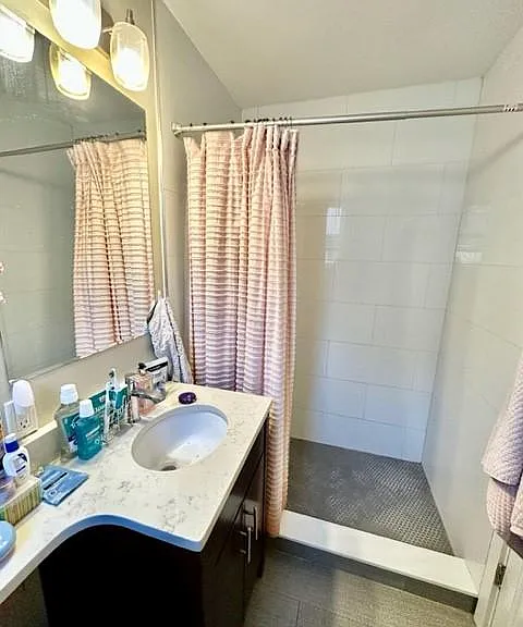 20 Moon St #4 — Photo 4