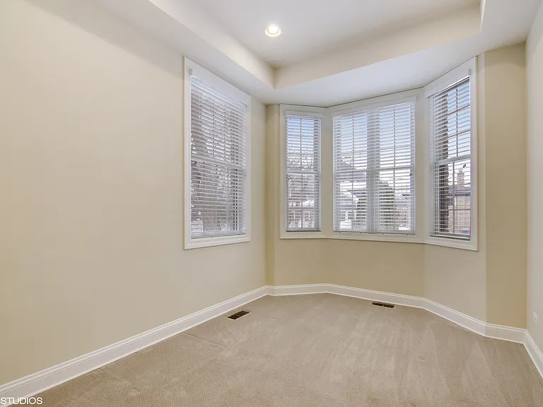 507 Locust Rd — Photo 14