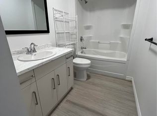 3250 River St #3, Brooke Alvinston, ON N0N1A0