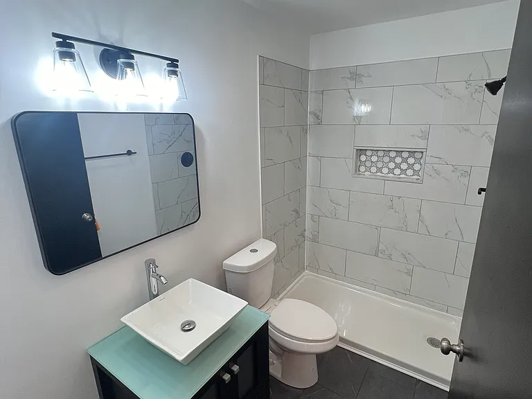4521 Grover Dr #4 — Photo 14