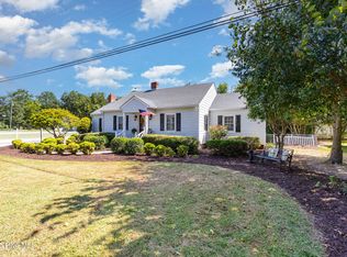 1012 Raleigh Rd, Clinton, NC 28328