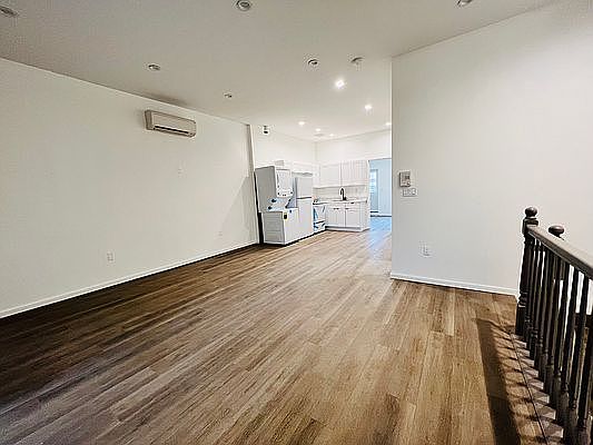 2nd image of 794 McDonald Ave #3A