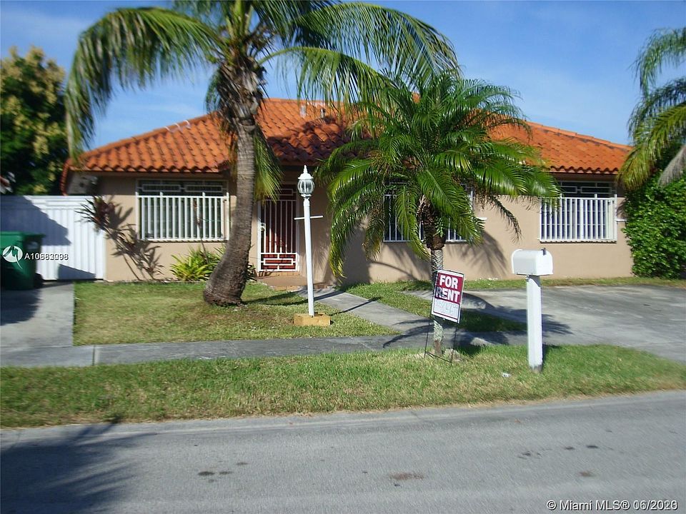 1st image of 630 NW 133rd Ave #0