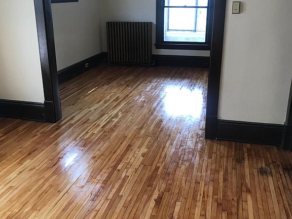 3rd image of 3509 Grand Ave S #4