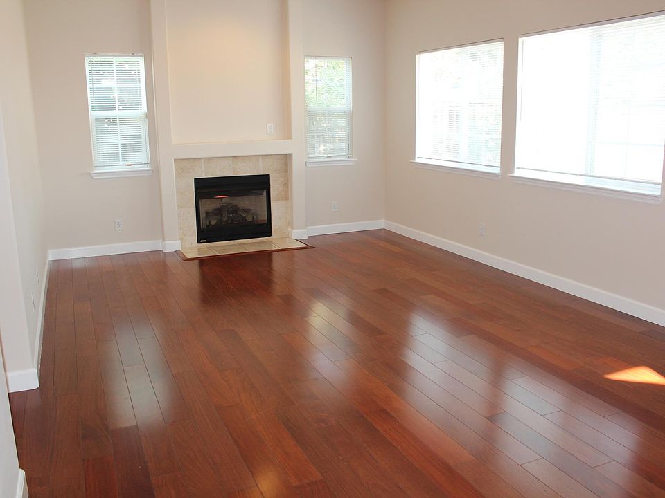 Living room with gas fireplace