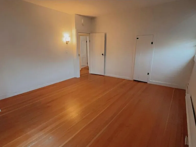 217 Main St #1 — Photo 7