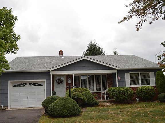 2nd image of 45 Westport Dr